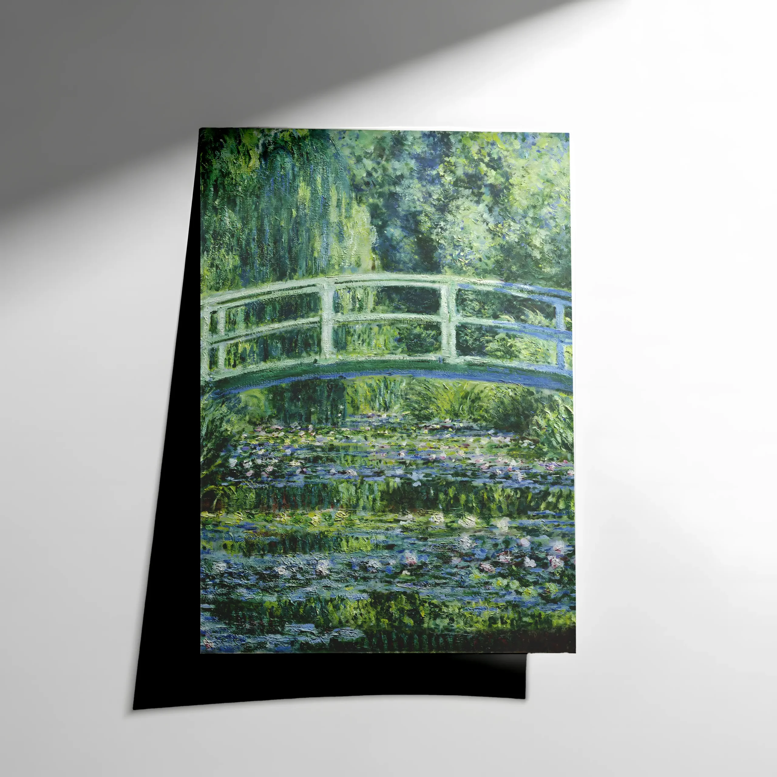10209 Claude Monet – Nilüfer Havuzu Üzerinde Köprü Poster - Görsel 1