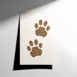 Leopar Pati İzleri Minimal Poster